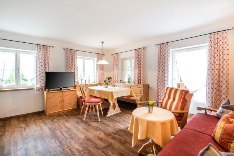 Ferienwohnung - Cafe Mali Bad Hindelang Dış mekan fotoğraf